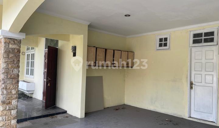 Dijual Rumah Luas dan Strategis Kemang Pratama Bekasi 2