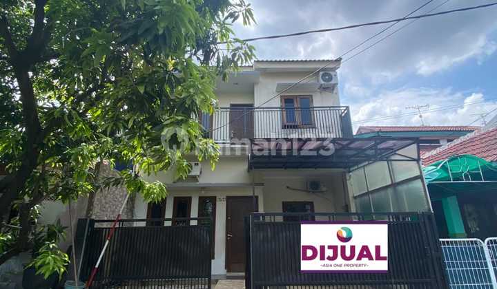 Dijual Rumah Phr 2 Lantai Rapih Siap Huni 