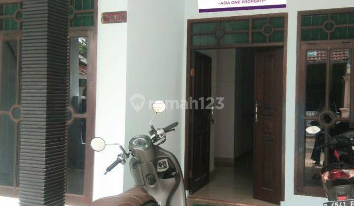 Di Sewakan Rumah 4 Kamar Murah Dekat Summarecon Bekasi  1