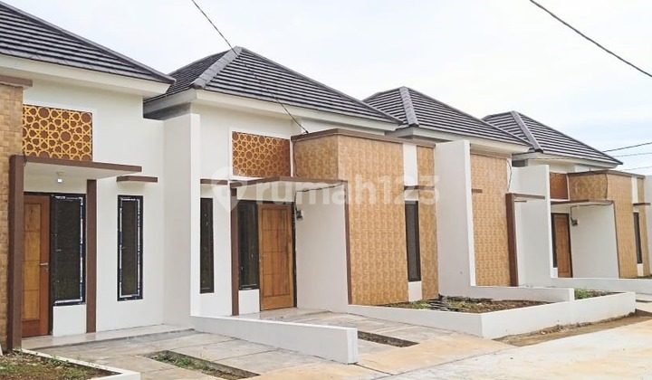 Rumah Baru Selatan di Jl. Permata Poros BSD 7