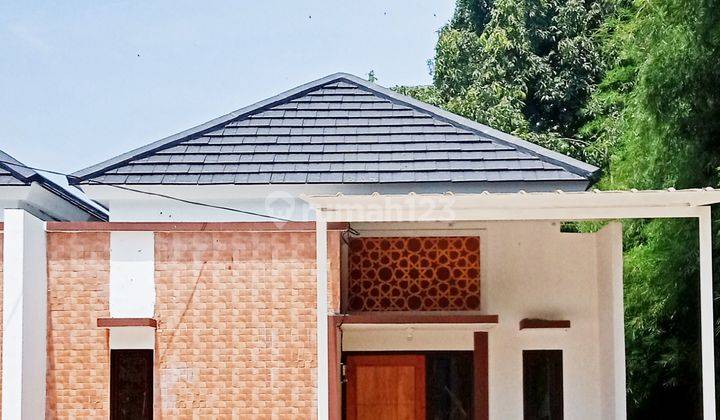 Rumah Baru Selatan di Jl. Permata Poros BSD 11
