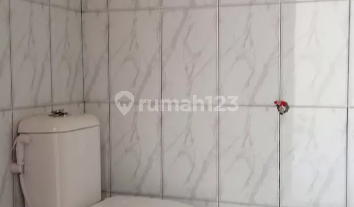 Rumah Bagus di Jl. Permata Poros BSD 14