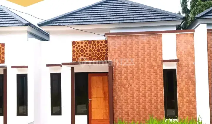 Rumah Bagus di Jl. Permata Poros BSD 16