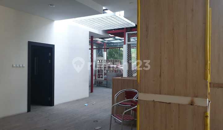 For Rent: Row Shop Cordoba Boulevard PIK