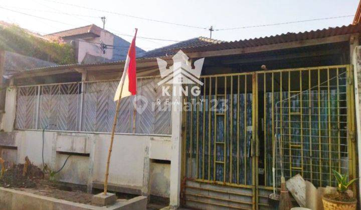 Di jual Rumah SHM hadap Selatan puri anjasmoro 1