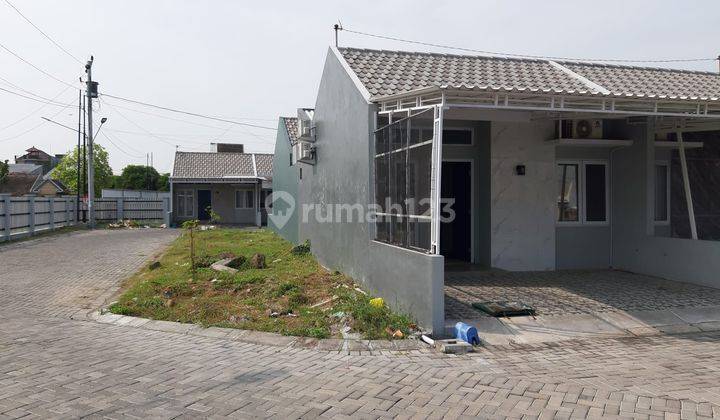 disewakan rumah full Furnished Bagus di plamongan 2