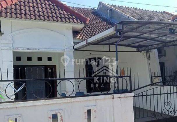 Di jual rumah SHM hadap Utara singa 1