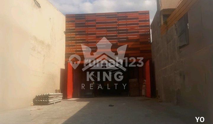 For Rent: Commercial Space on Jl Majapahit Semarang 1