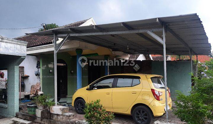 Dijual cepat Rumah tinggal daerah perbatasan Mojosari-Pungging. Nego sampai deal dengan pemilik  1