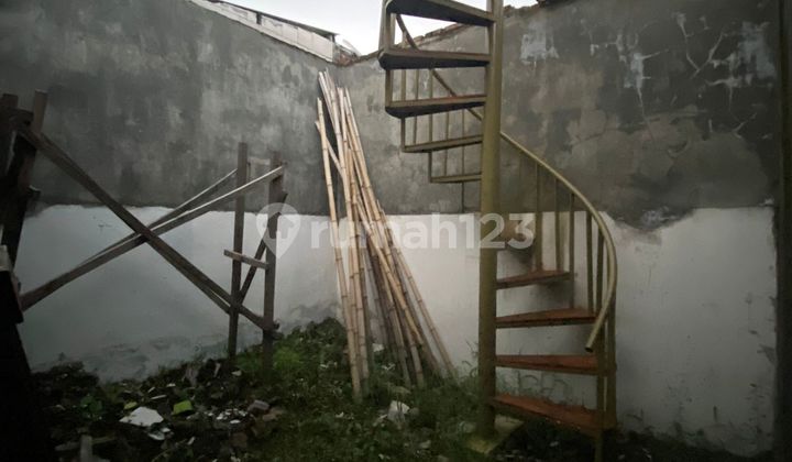Rumah Dijual di Perum TAS 5 Prambon Sidoarjo  9