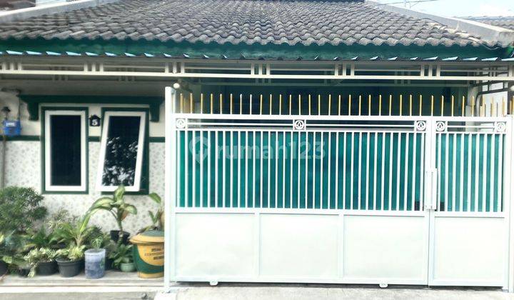 Jual Cepat harga murah siap huni Rumah di Perumahan Kedundung Indah Mojokerto Kota 

 1