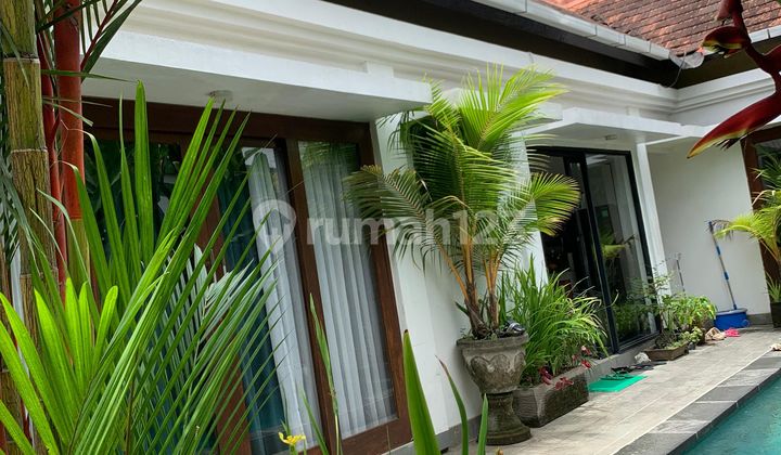 3 Bedroom Pet-Friendly Villa with Garden in Cemagi, Near the Beach