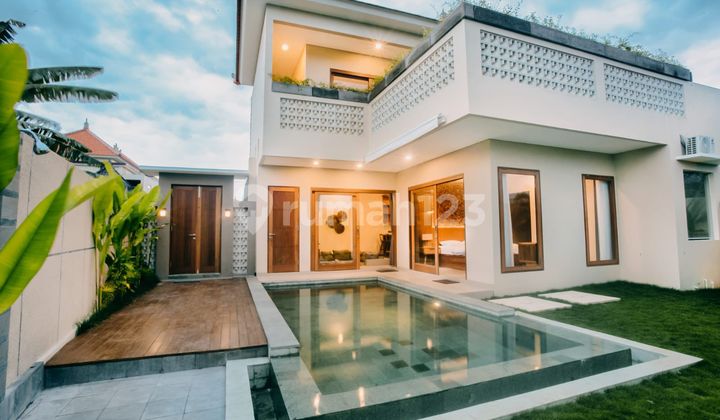 Villa 3 Bedroom for Leasehold until 2042 extendable in Pererenan 1