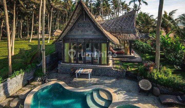 Vls tab 045 id Antique Houses Beachfront Villa In Tabanan 3