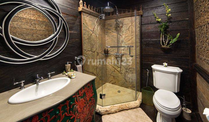 Vls tab 045 id Antique Houses Beachfront Villa In Tabanan 4