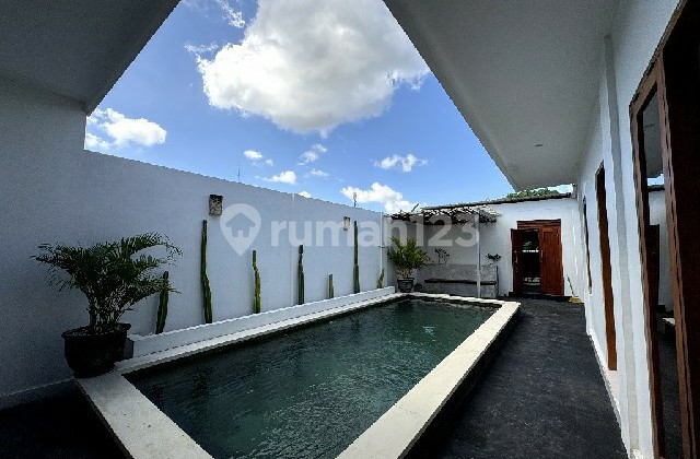 3 bedroom villa in Seminyak - Negotiable ! Near 66 Beach
