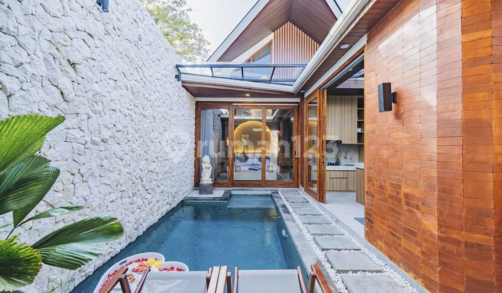 Freehold- 5 Unit Villa Complex Brand New In Nusa Dua