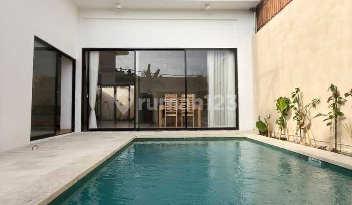 Spacious 2 Bedroom villa in Padonan Canggu near Bynd Fitness