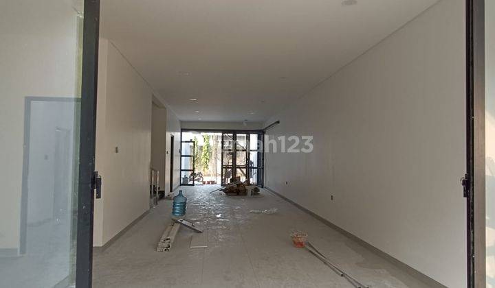 Satu2nya Rumah Fine Home 3 lantai Citra Garden 6 Jakarta Barat 2