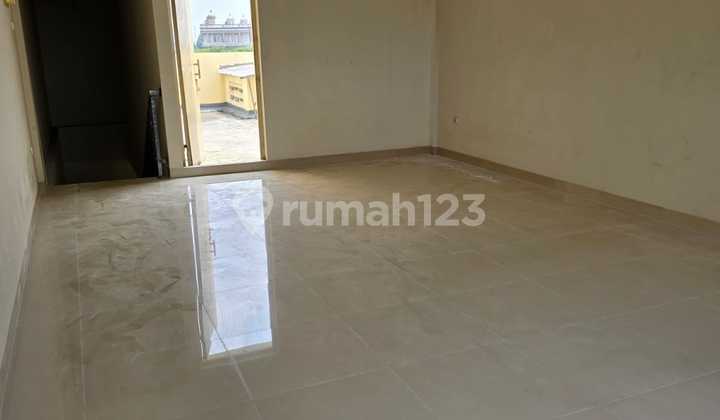 Green Lake City Shophouse, ready to use, West Jakarta 2