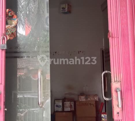 Strategic location ruko on Aries Street, Meruya. 2