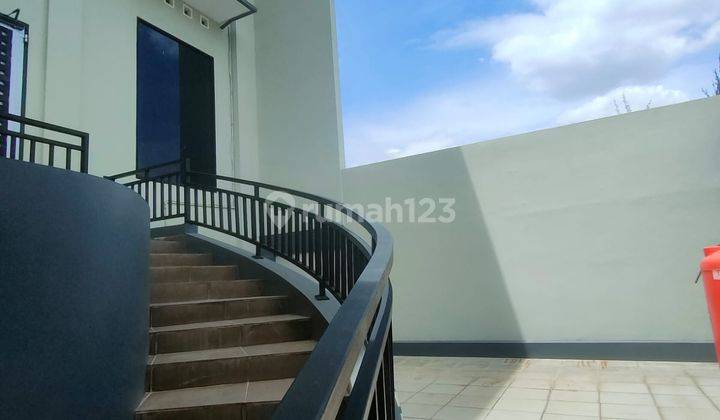 Rumah Shm Unfurnished Meruya Jakarta Barat  2