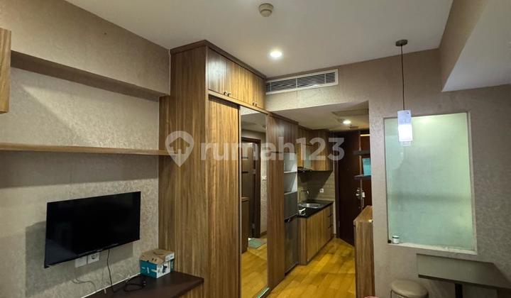 Fully Furnished Studio Apartment at U Residence Tower 2 Karawaci 2