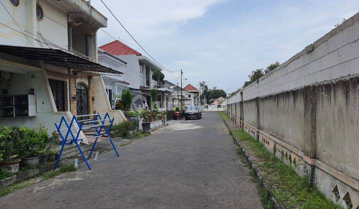 Rumah 3 Lantai Bagus Semi Furnished Strategis Tuparev Cirebon 2