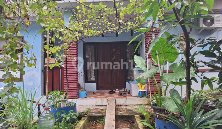 Rumah Premium Bella Casa Depok Adem & Siap Huni! Rumah Premium Bella Casa Depok Adem & Siap Huni!