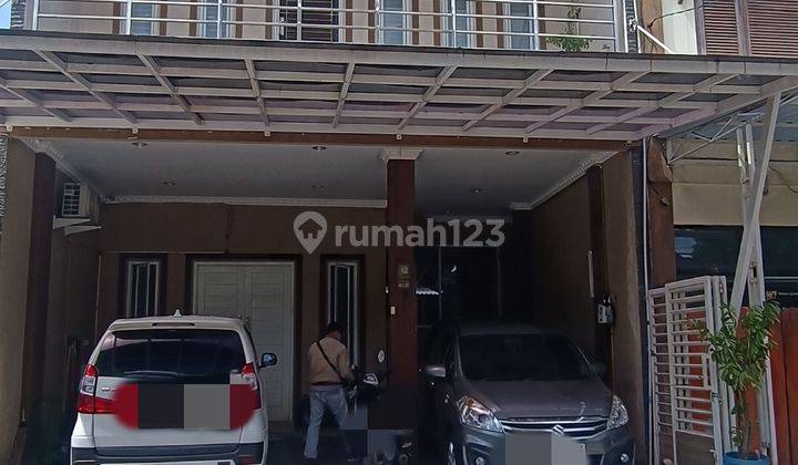 Rumah 3 Lt Renov Dengan Rooftop Row Jln Lebar Di Medang Lestari Dijual Cepat 1