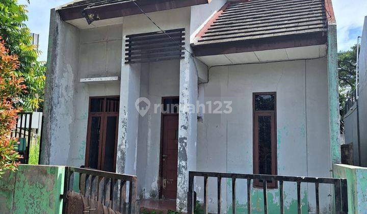 Rumah huk Permata Medang jual cepat 1