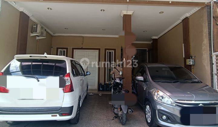 Rumah 3 Lt Renov Dengan Rooftop Row Jln Lebar Di Medang Lestari Dijual Cepat 2