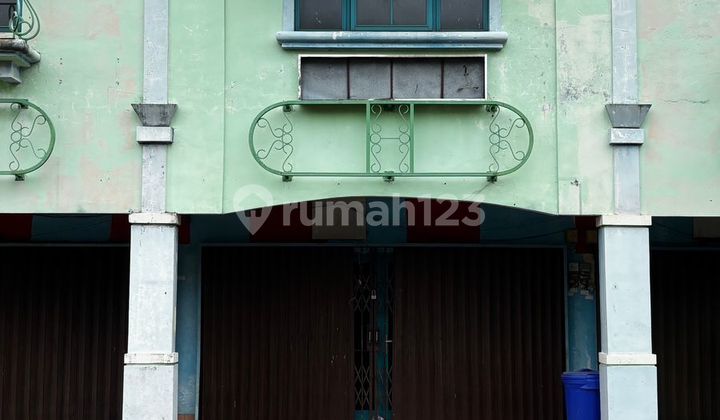 2-Story Shop House Adjacent to ITC For Quick Sale 2-Story Shop House Adjacent to ITC For Quick Sale