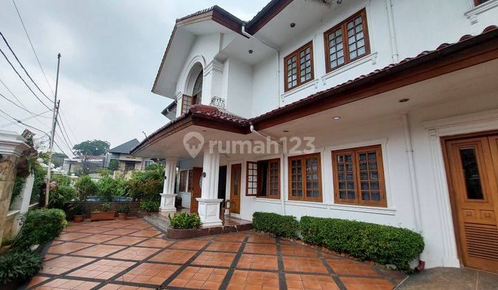 Rumah Menteng 3 Kamar. Asri Tenang Sejuk, Kolam Dan Taman Luas 2