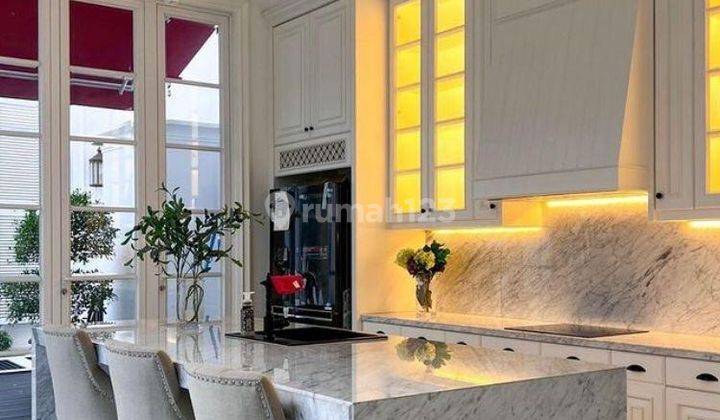 RUMAH PREMIUM 4+1 BR DI KOMPLEKS PERUMAHAN ELITE MENTENG 3