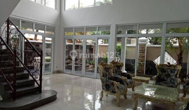 RUMAH PREMIUM PULO GADUNG 2.5 LANTAI! DI HOEK, AREA RESIDENSIAL! 1