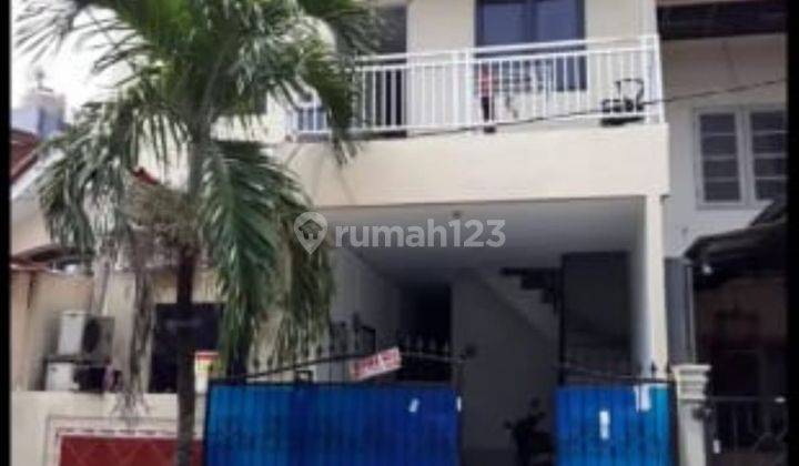 Kost 3 Lantai Dekat Bandara Soekarno hatta. Total Ada 21 Kamar 1