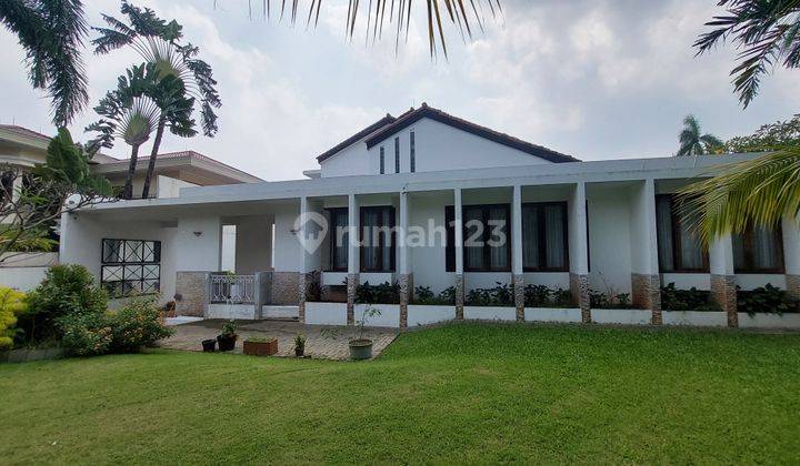 Rumah Mewah Pondok Indah 5 Kamar, Tanah Luas Ada Kolam, View Golf 2