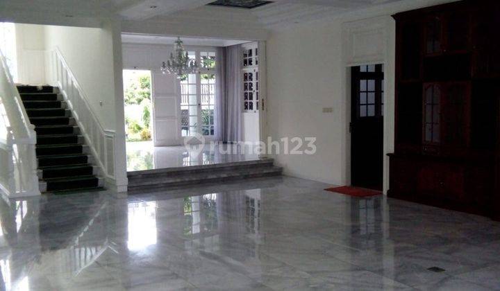 Rumah Mewah Pondok Indah 4 Kamar. Ada Kolam Asri Tenang Exclusive 2