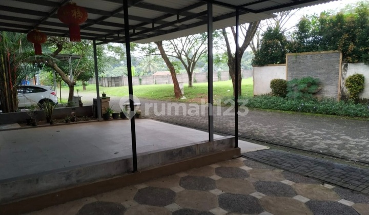 House in Foresta Ready to Live In Furnished Near Toll Road and Modern Market. House in Foresta Ready to Live In Furnished Near Toll Road and Modern Market.