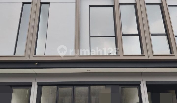 The Hive Park Serpong Legok Strategic Location by the Roadside