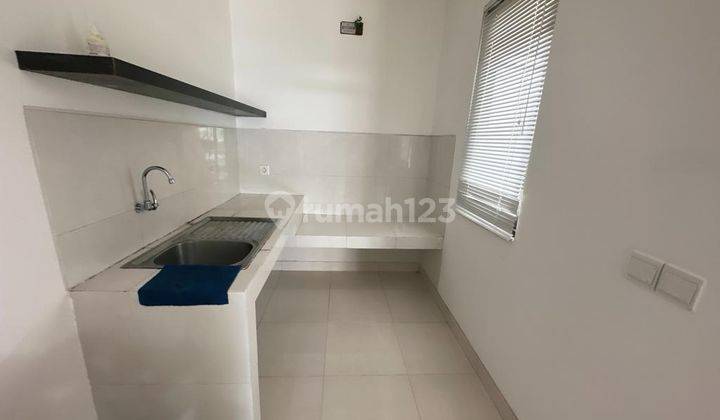 Rumah disewakan kondisi Bagus, lokasi strategis dekat pasar modern, terminal, Tol  17