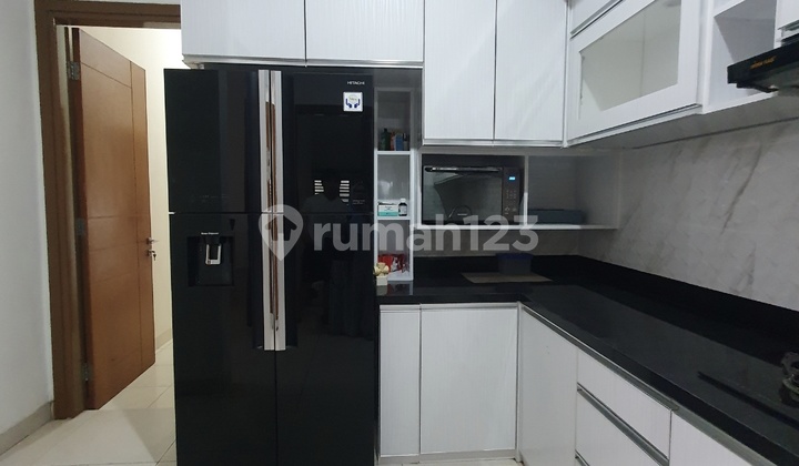 Disewakan Rumah Bagus Bersih Rapih furnished siap huni  masa sewa 2 tahun 16