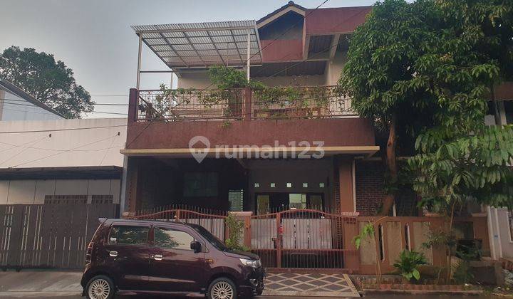 Rumah 2 Lantai di Griyaloka Bagus SHM siap huni hadap Selatan 2