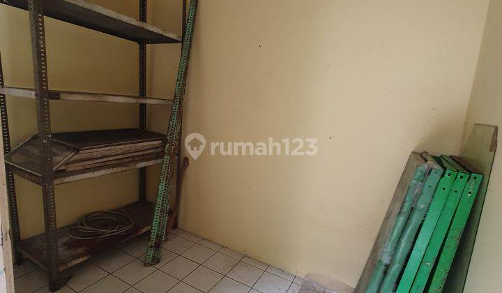 Disewakan Rumah 1 lantai SHM Butuh Renovasi hadap Tenggara 7