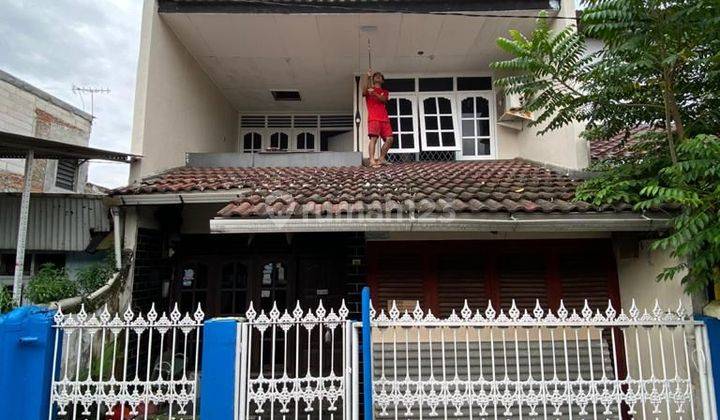 Dijual Rumah 2 Lantai perumas karawaci Bagus siap huni 1