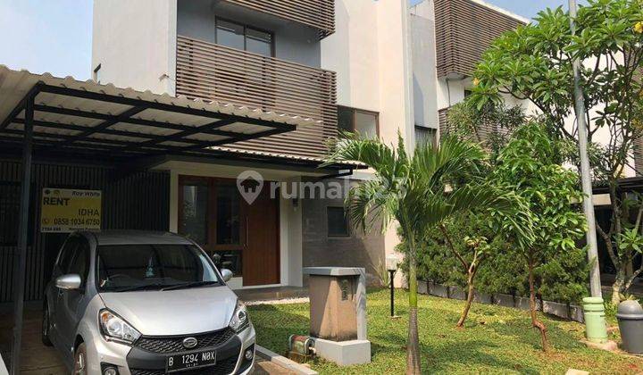 Rumah Blossom the Green 2 lantai dekat stasiun kereta  1