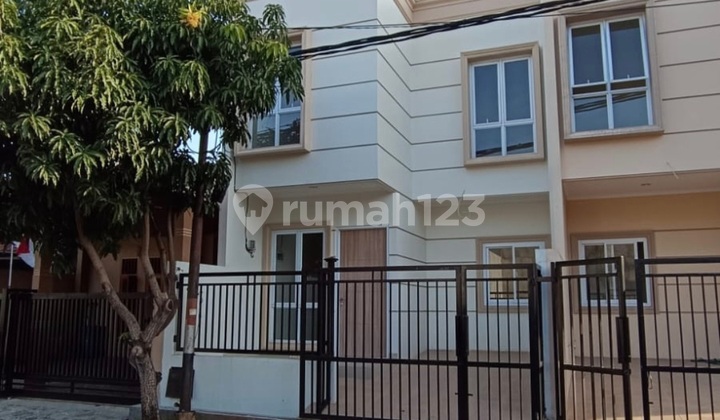 Sektor 7a Gading Serpong Baru Bagus Siap Huni Lokasi Strategis Sektor 7a Gading Serpong Baru Bagus Siap Huni Lokasi Strategis