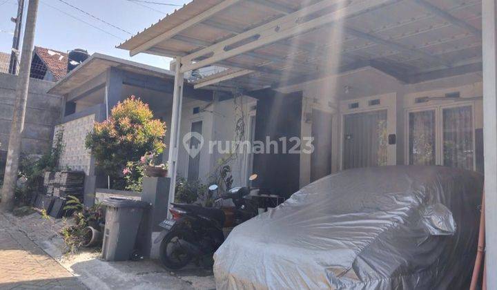 Rumah Pamulang Timur 1,5 Lantai Siap Huni Lokasi Strategis 2