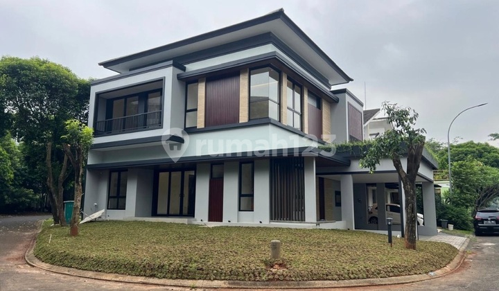 New House in Icon BSD, Location Near Aeon Mall and Toll Road.